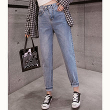 Load image into Gallery viewer, High Waist Boyfriend Jean